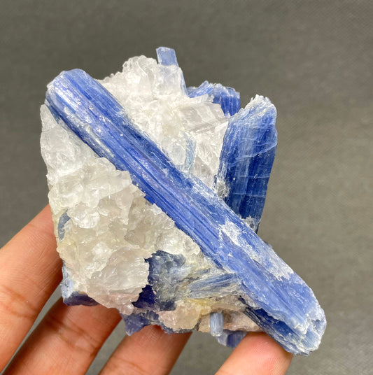 Natural Blue Kyanite Healing Crystal - Ashae's Essentials